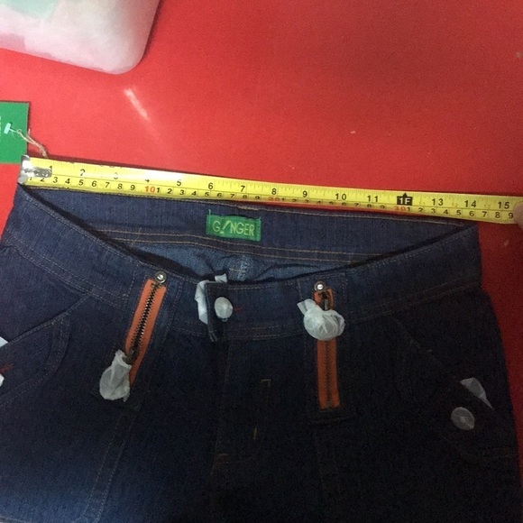 Y2K Gnger Low Rise Flare Jeans. Runs Small. New With Tags - Picture 5 of 6